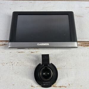 Garmin Nuvi 2597LMT GPS 5” Touchscreen Car Navigation UNIT ONLY Tested